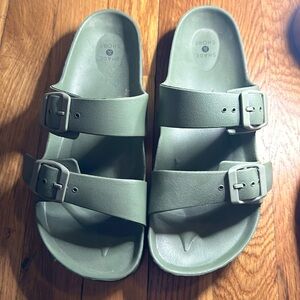 Shade Shore | Sandals | Size 8 | Army Green